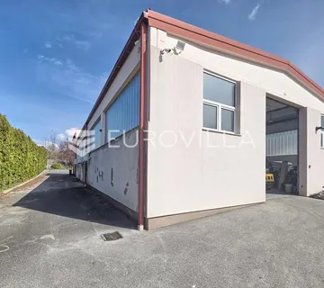 Zelina, odlična poslovna zgrada/hala od 520 m² na zemljištu od 4500 m² - Črečan