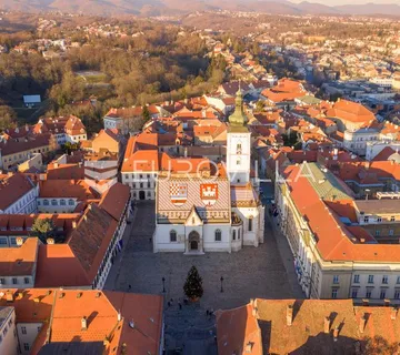 Zagreb, Gornji grad, jedinstven i poseban peterosoban stan 221 m2 - cover