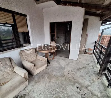 Duga Resa, Mrežnički Brig, kuća 360 m², 150 m do Mrežnice i kupališta - cover
