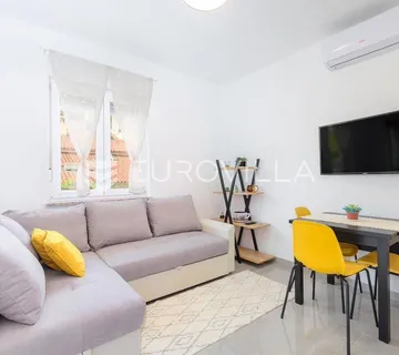 Istra, Pula, novo opremljen dvosoban stan 48 m² u privatnoj kući - cover
