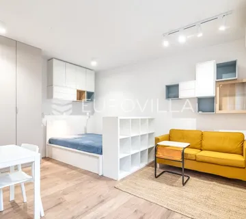 Zagreb, Tuškanova, prekrasan jednosoban stan 30 m²