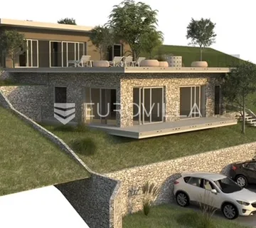 Trogir, Vinišće - građevinska parcela 671 m2 - Vinišće, Marina