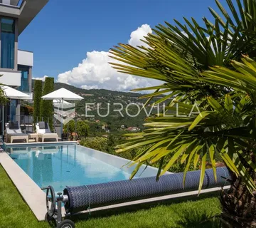 Opatija, Oprić, ekskluzivna vila 375 m² s panormaskim pogledom, bazenom i saunom - Oprić, Opatija