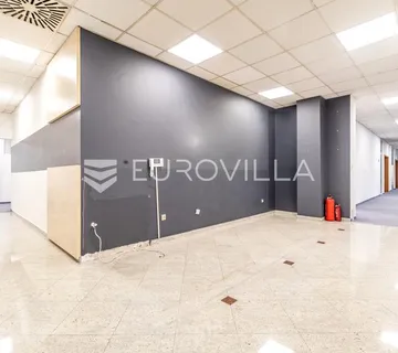 Zagreb, Žitnjak, Slavonska, uredski poslovni prostor NKP 1.100 m2