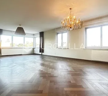 Babonićeva luksuzan četverosoban penthouse - cover