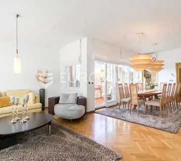 Zagreb, Maksimir, prekrasan dvoetažni peterosoban stan 202,10 m²