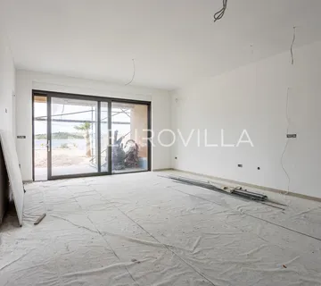 Sevid, dvosoban stan u prizemlju površine 71.70 m² - cover