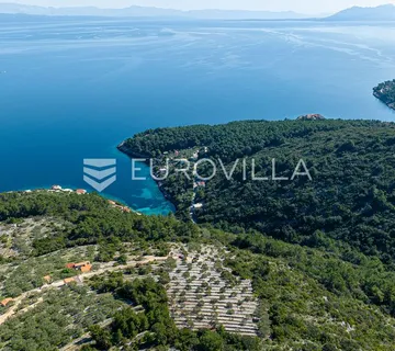 Otok Korčula, Blato, poljoprivredno zemljište s dvije ruševne kamene kućice. - Prigradica, Blato