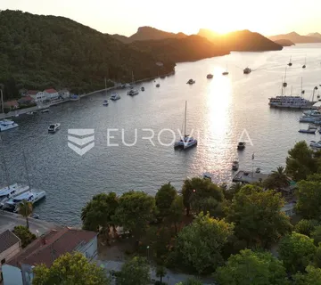 Otok Šipan, građevinska zemljišta na 350 m od mora - cover