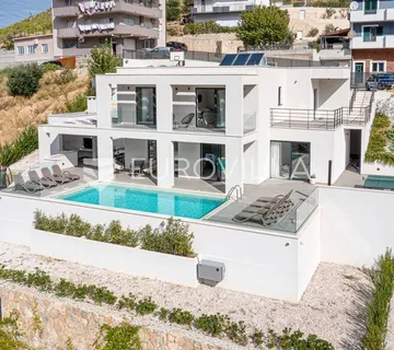 Split, Žrnovnica, moderna vila s bazenom i panoramskim pogledom smještena na zemljištu od 3740 m² - cover