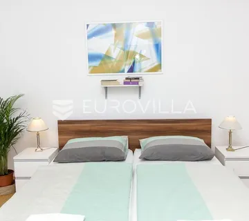 Šibenik centar, apartmanska kuća, odlična investicija - cover