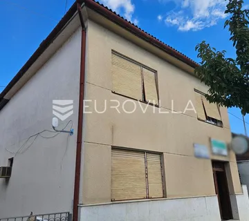 Beli Manastir, Centar, kuća na zemljištu 478 m² - cover