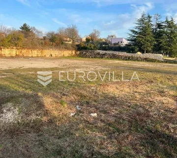 Istra, Kanfanar, građevinsko zemljište 876m2