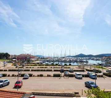 Tribunj (Vodice), kuća za stanovanje i odmor, 400 m2 - cover