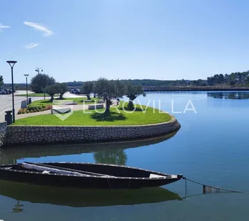 Zadar, Nin, građevinski teren površine 1246 m²