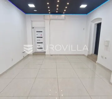 Osijek, Centar, iznajmljuje se ured u prizemlju površine 30 m² - Gornji grad / Centar