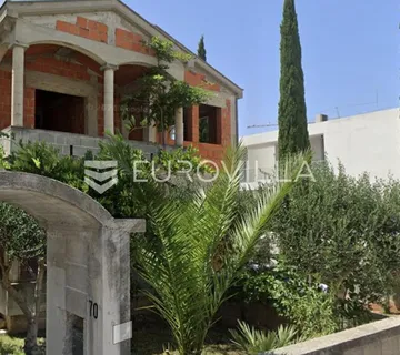Zadar, Diklo – Kuća u roh-bau fazi s 6 stambenih jedinica i otvorenim pogledom na more - cover