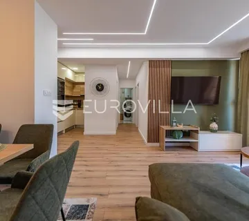 Zadar, Borik, moderan dvosoban stan na izvrsnoj lokaciji, 70 m² - cover