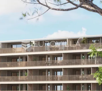 Istra, Umag, dizajnerski penthouse s panoramskom terasom, S404
