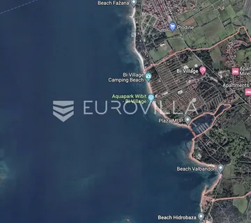 Fažana, Valbandon, građevinsko zemljište T2, 100 m od mora - cover