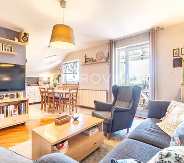 Zaprešić, prekrasan dvoetažan četverosoban stan 88 m²