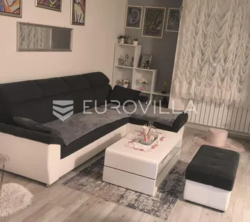 Vukovar, Borovo Naselje, četverosoban stan 92,28 m² na prvom katu s liftom