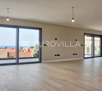 Istra, Poreč, penthaus u centru grada s panoramskim pogledom