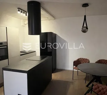 Zagreb, Blato, predivan dvosoban stan površine 76 m² s garažnim parkrinim mjesto - cover