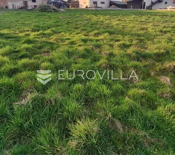 Karlovac, Donja Švarča, građevinsko zemljište 550 m², odlična lokacija - cover