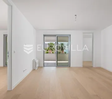 Opatija, trosoban stan 75 m² NOVOGRADNJA