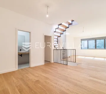 Zagreb centar Novogradnja četverosoban stan 112 m²