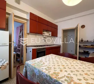 Zagreb, Centar, dvosoban stan za adaptaciju, 40 m²