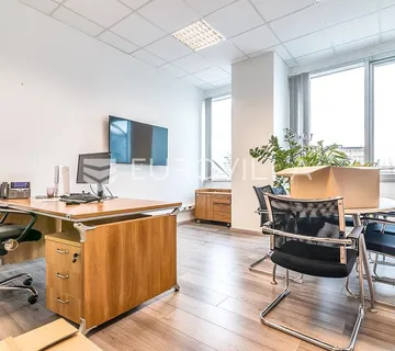 Zagreb, Radnička, funkcionalan poslovni prostor 118 m² na 1. katu poslovne zgrade - cover
