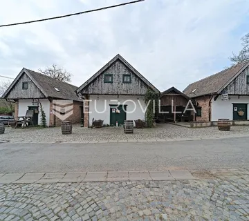 Osijek, Baranja, poslovni kompleks na jedinstvenoj lokaciji - Zmajevac, Kneževi Vinogradi