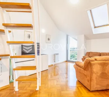 Zagreb, Vinogradi, dvosoban penthouse 50 m² - cover