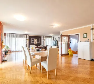 Vrhovec, Vidovčica funkcionalna kuća 433 m² - cover