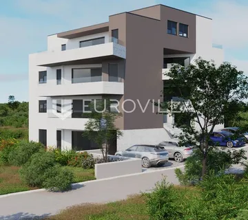 Pag, Mandre, Trosoban stan 110 m² u visokom prizemlju sa vrtom 66 m², NOVOGRADNJA - Mandre, Kolan
