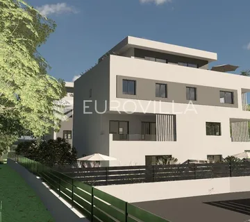 Kaštel Stari, trosoban stan s pogledom na more na odličnoj lokaciji - cover