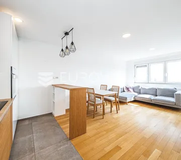Zagreb, Omiška, odličan trosoban stan 65 m² - cover
