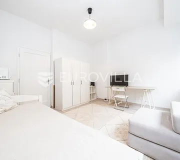 Zagreb, Centar, Ulica Kneza Branimira, garsonijera, 21 m²