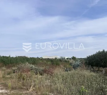 Zadar, Sv. Filip i Jakov, zemljište s pogledom na more površine 1006 m² - Sveti Filip i Jakov