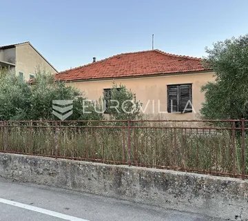 Zadar, Arbanasi, građevinsko zemljište površine 1090m2