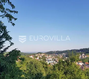 Šestine obiteljska kuća 400m2 na zemljištu 900m2 - cover