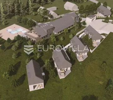 Plitvice, građevinsko zemljište 31.000 m² s postojećim objektom - Brajdić Selo, Rakovica