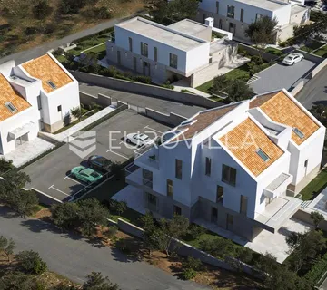 Brač, Supetar, dvosoban penthouse s predivnim pogledom