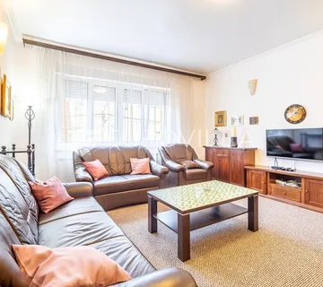 Trešnjevka, Mokrička ulica, dvosoban stan u kvalitetnoj zgradi, 49 m² - cover