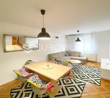 Osijek Gornji grad, prostran trosoban stan za najam 72,37 m², s privatnim parkirnim mjestom - cover