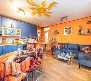 Zagreb, Vukomerec, funkcionalan trosoban stan 55 m² s parkirnim mjestom