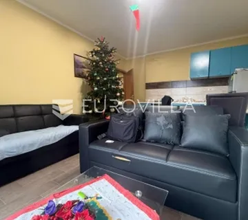 Matulji, Jurdani, adaptiran dvosobni površine 39 m² - cover