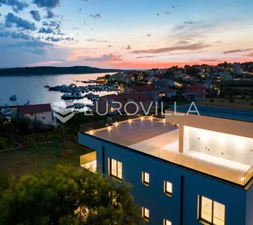 Otok Rab, Barbat, moderan penthouse 107 m², krovna terasa - Barbat na Rabu